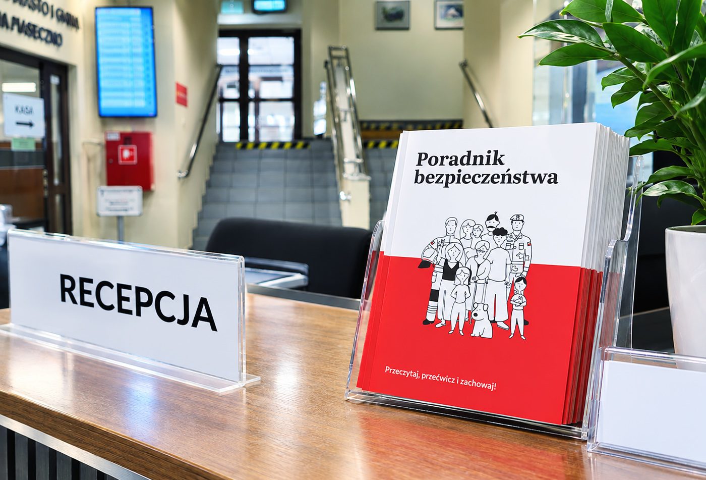 Bezpłatny „Poradnik Bezpieczeństwa” do odbioru w Piasecznie